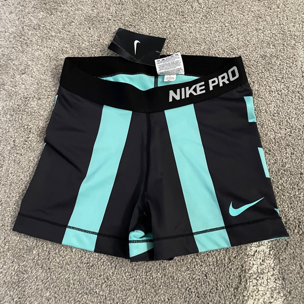 Nike Pro Size S Shorts Still has Tags